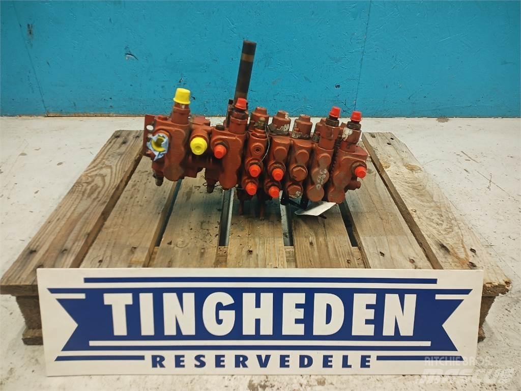 Laverda 3790 Hydraulika