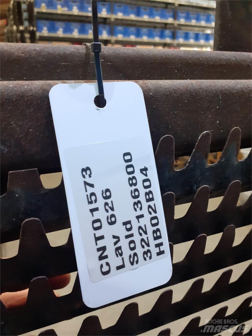 Laverda 626 Sypače písku a soli