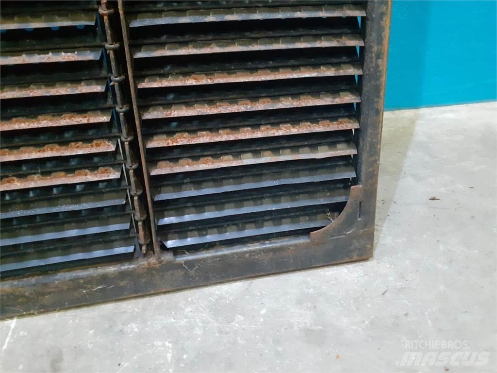 Laverda 626 Sypače písku a soli