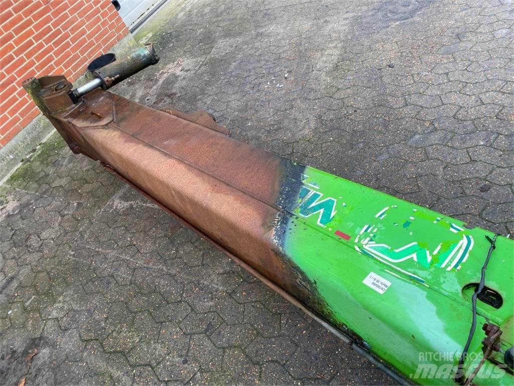 Merlo 30.9 Bom Výložníky a lžíce