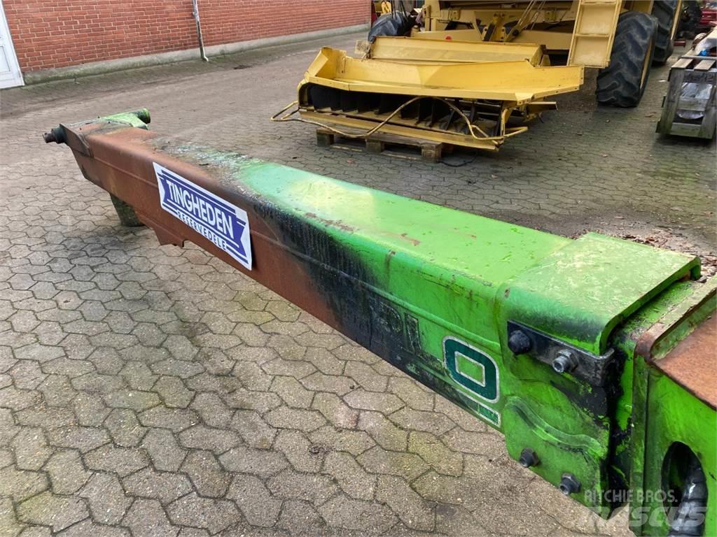 Merlo 40.7 Výložníky a lžíce