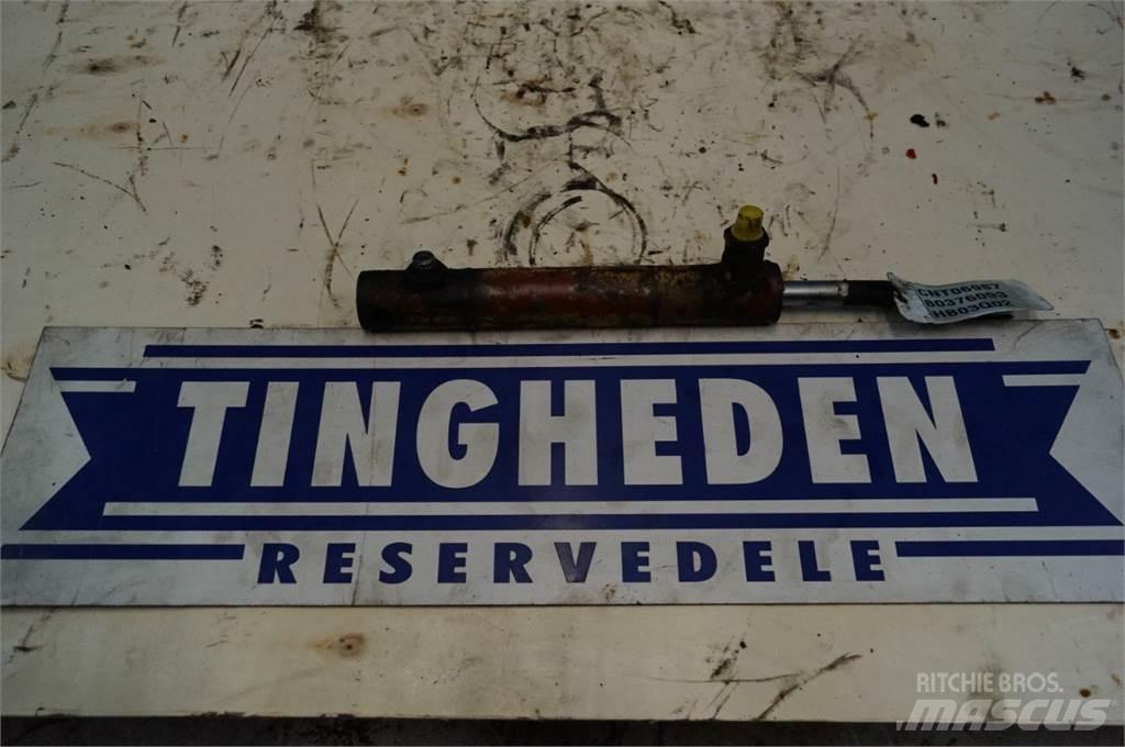 New Holland 1500 Hydraulika