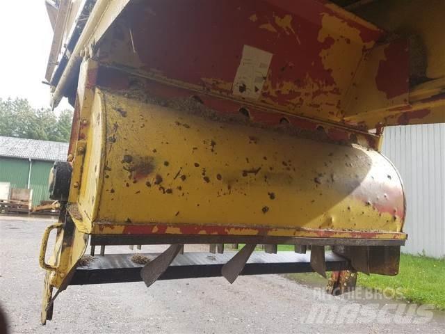 New Holland 1550 Příslušenství a náhradní díly ke kombajnům