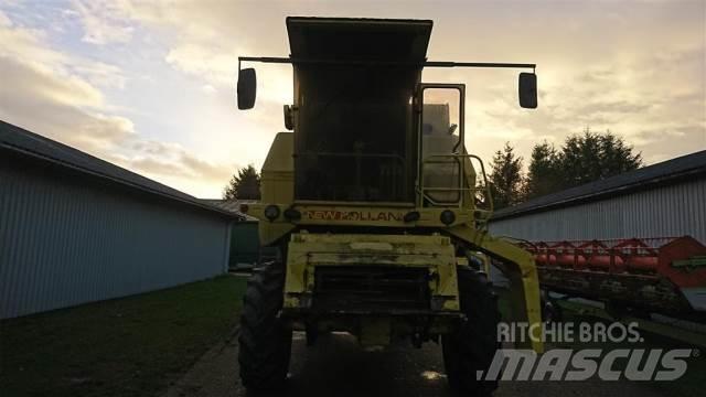 New Holland 1550 Sklízecí mlátičky