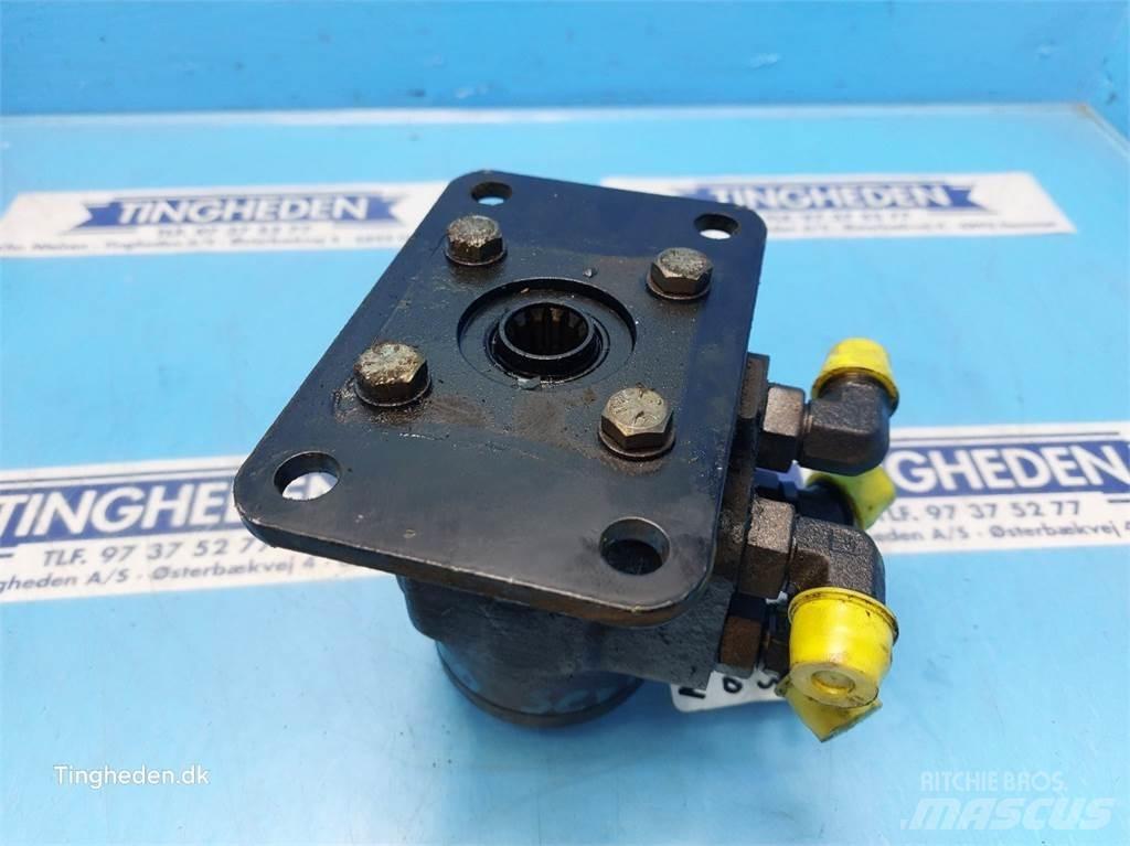 New Holland 8970 Hydraulika