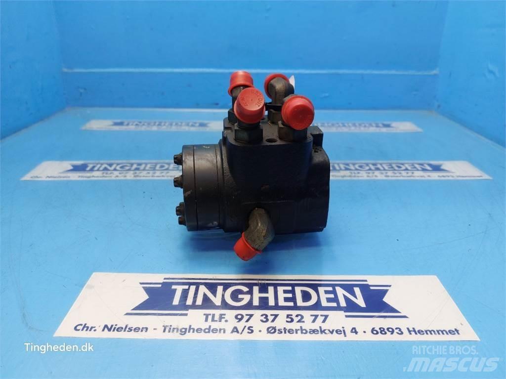 New Holland 8970 Hydraulika