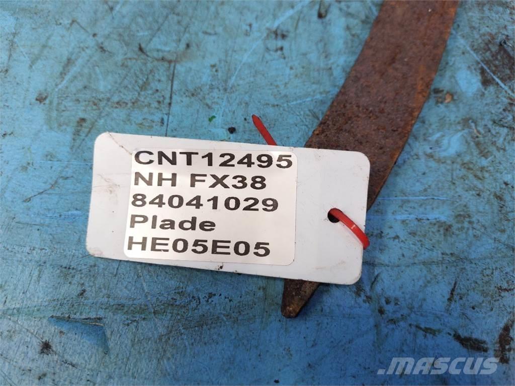 New Holland FX38 Příslušenství strojů na seno a píci
