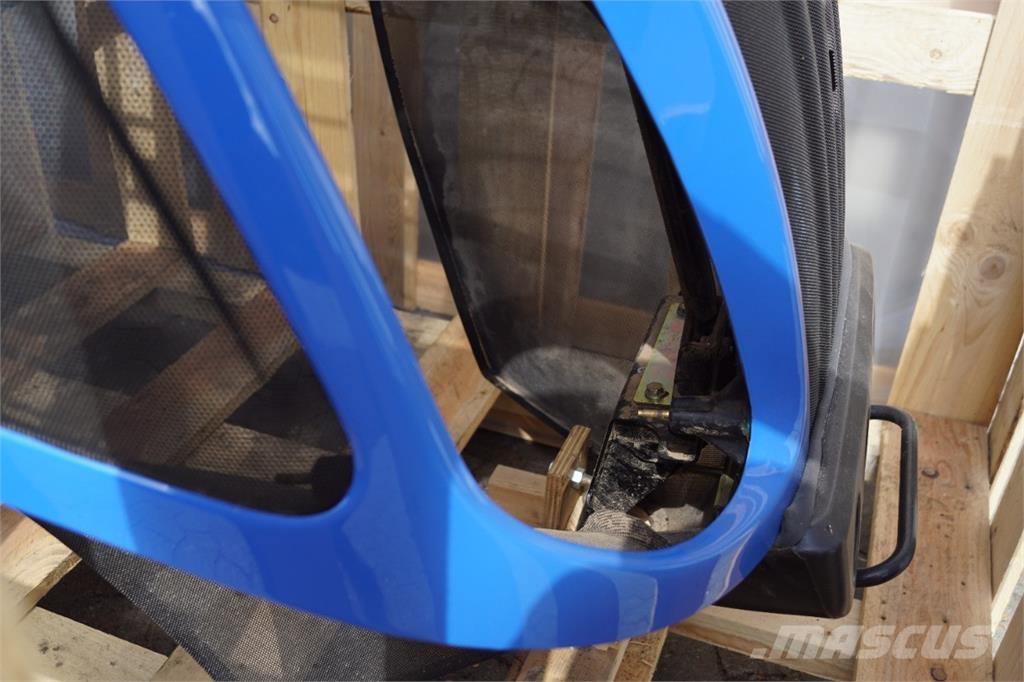 New Holland T8 Další příslušenství k traktorům