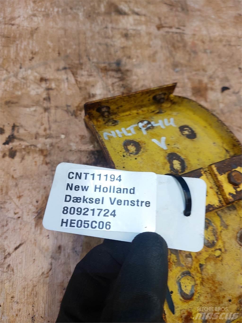 New Holland TF44 Příslušenství a náhradní díly ke kombajnům