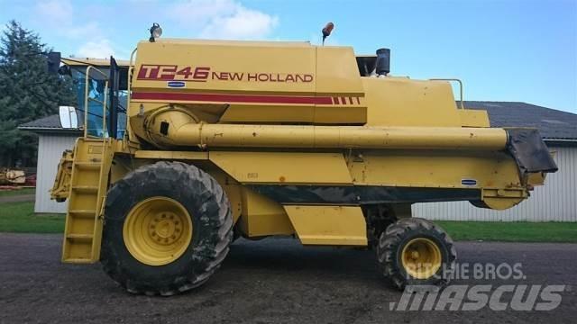 New Holland TF46 Sklízecí mlátičky