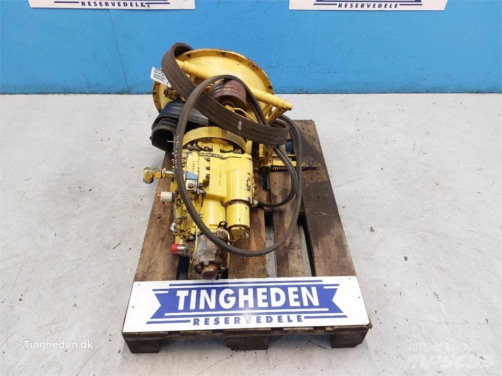 New Holland TF46 Hydraulika