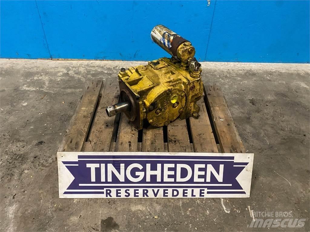 New Holland TF78 Hydraulika