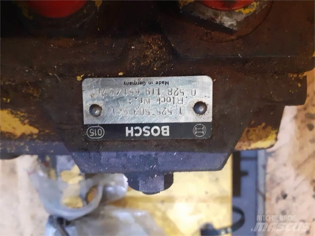 New Holland TF78 Hydraulika