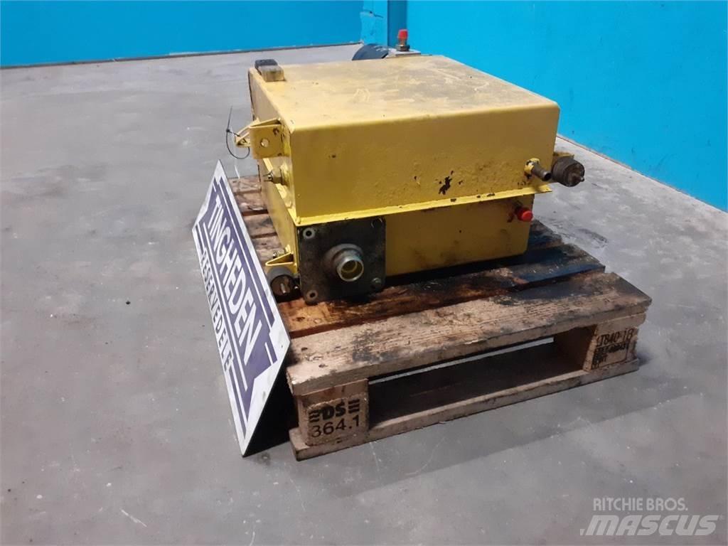 New Holland TF78 Hydraulika