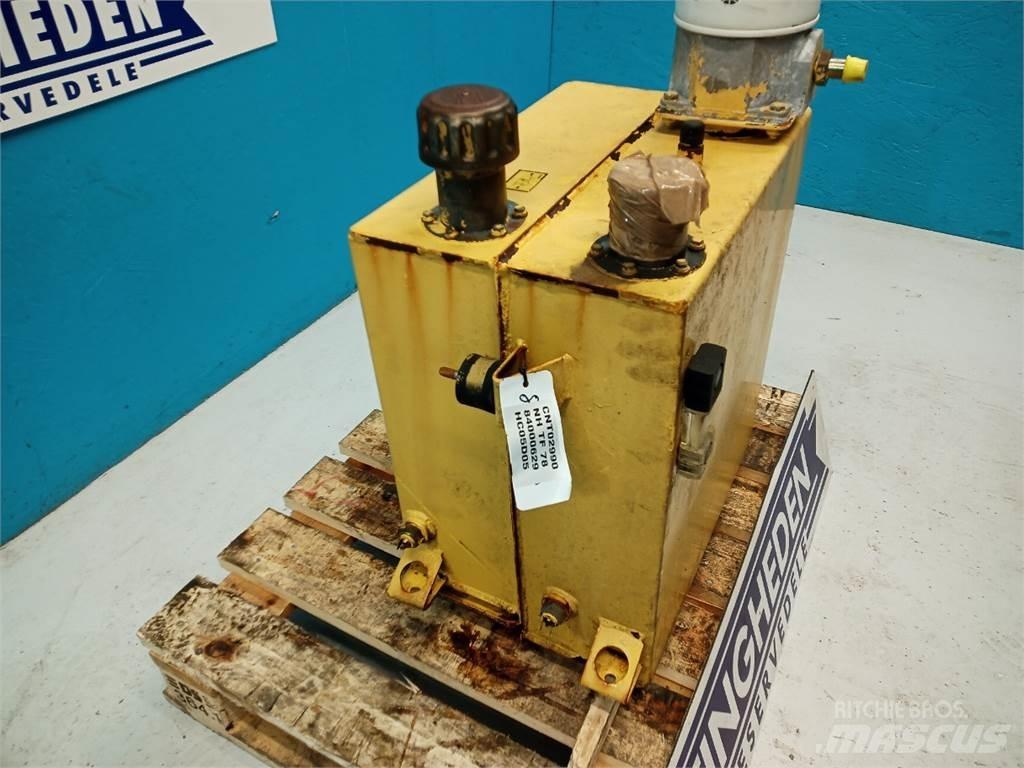 New Holland TF78 Hydraulika
