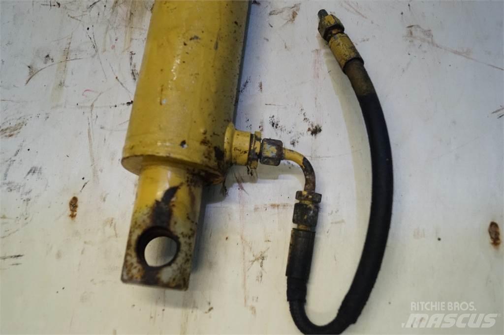 New Holland TF78 Hydraulika