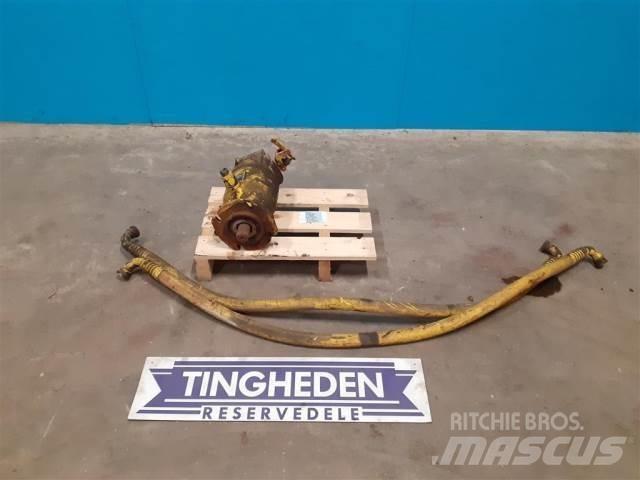 New Holland TX34 Hydraulika