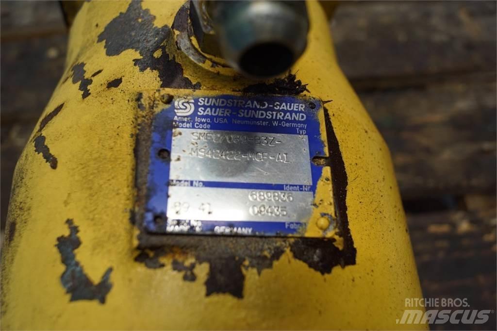 New Holland TX36 Hydraulika