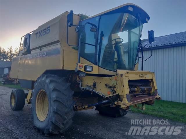 New Holland TX65 Sklízecí mlátičky