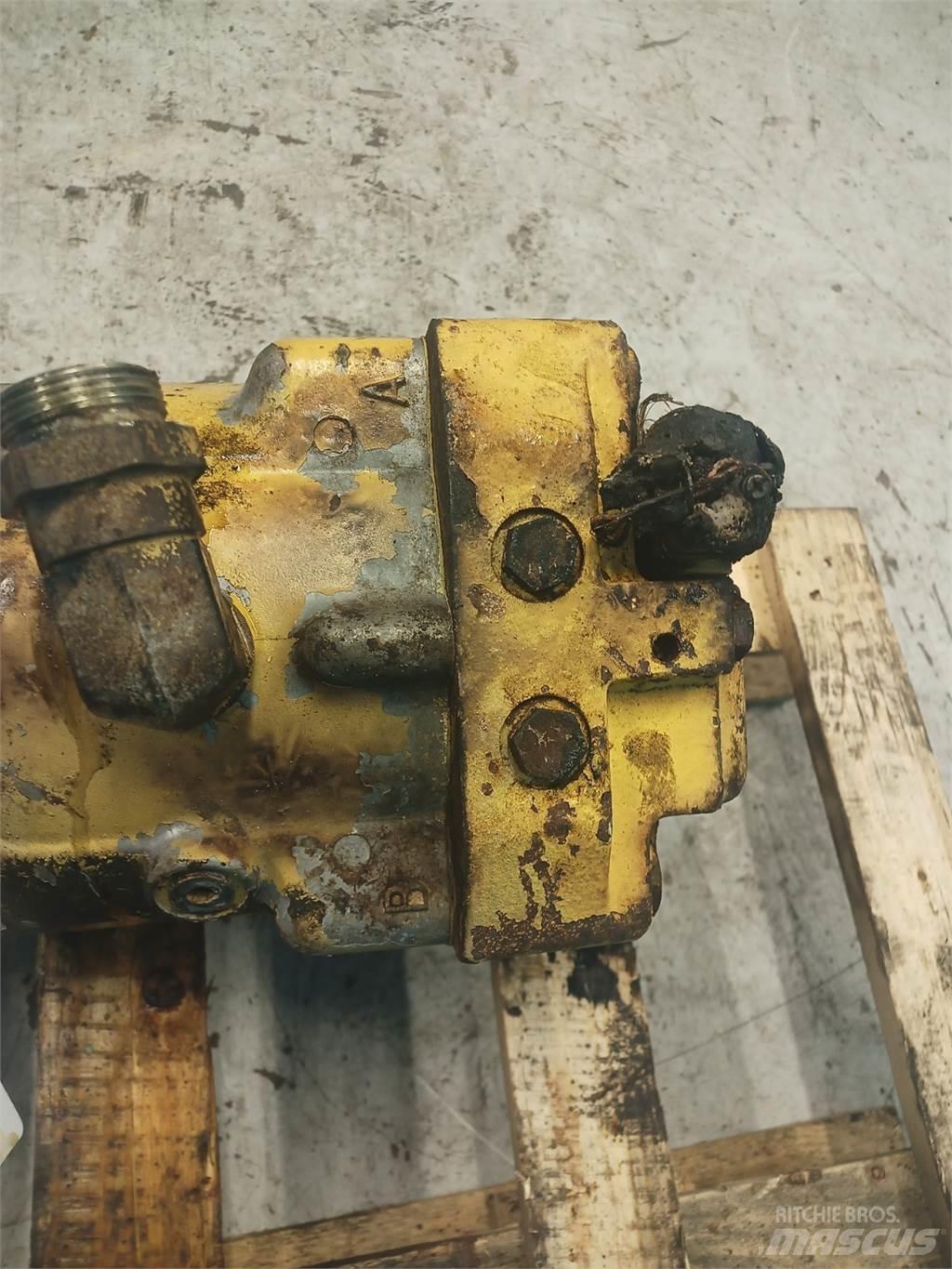 New Holland TX65 Hydraulika