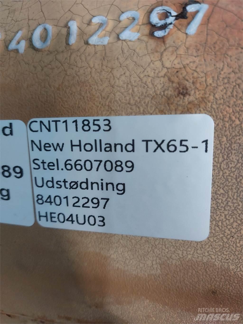 New Holland TX65 Motory
