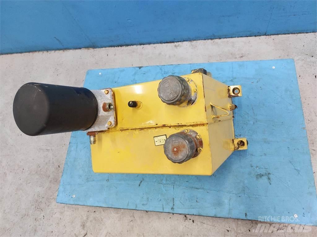New Holland TX65 Hydraulika