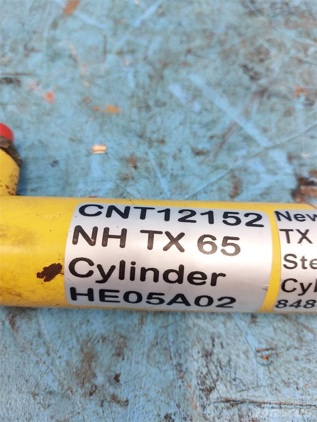 New Holland TX65 Hydraulika