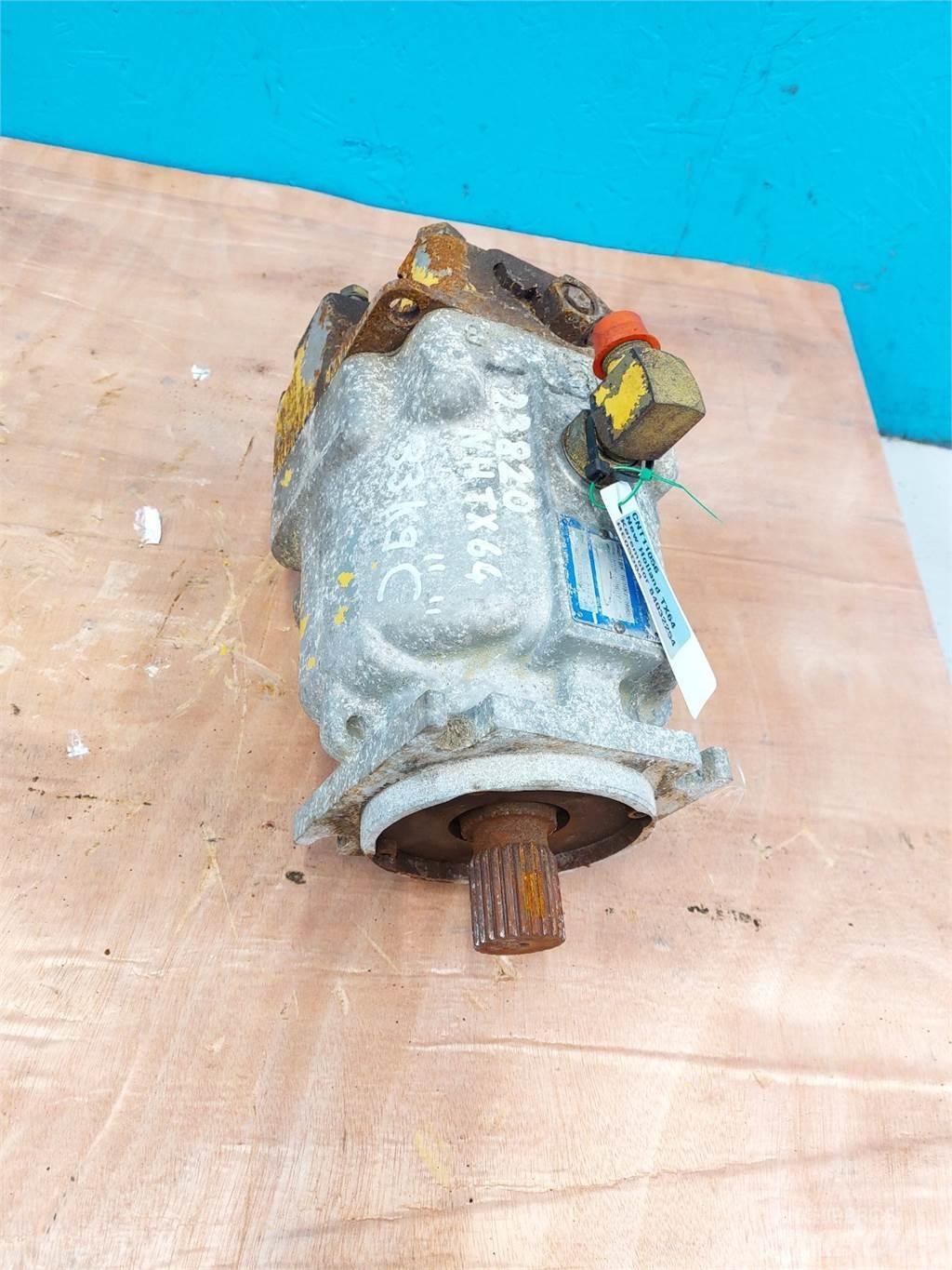 New Holland TX68 Hydraulika