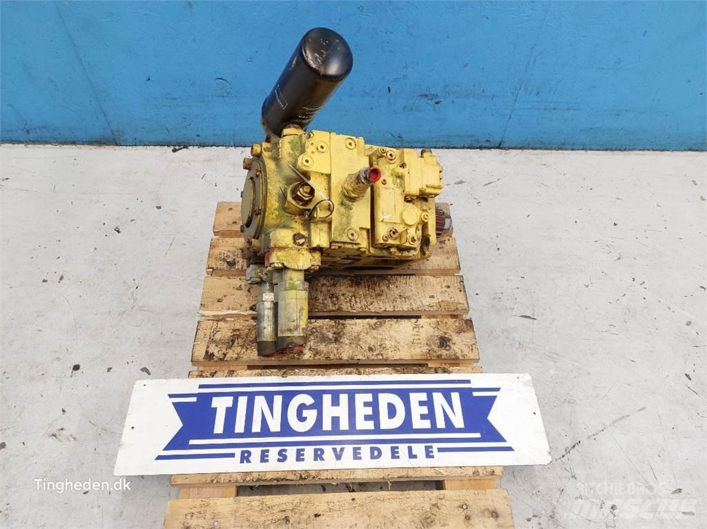 New Holland TX68 Hydraulika