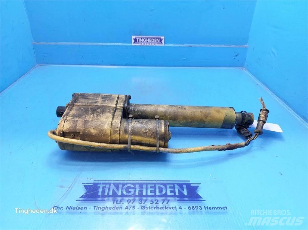 New Holland TX68 Hydraulika