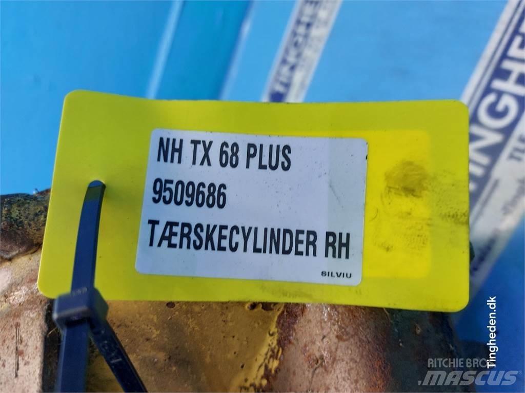 New Holland TX68 Příslušenství a náhradní díly ke kombajnům