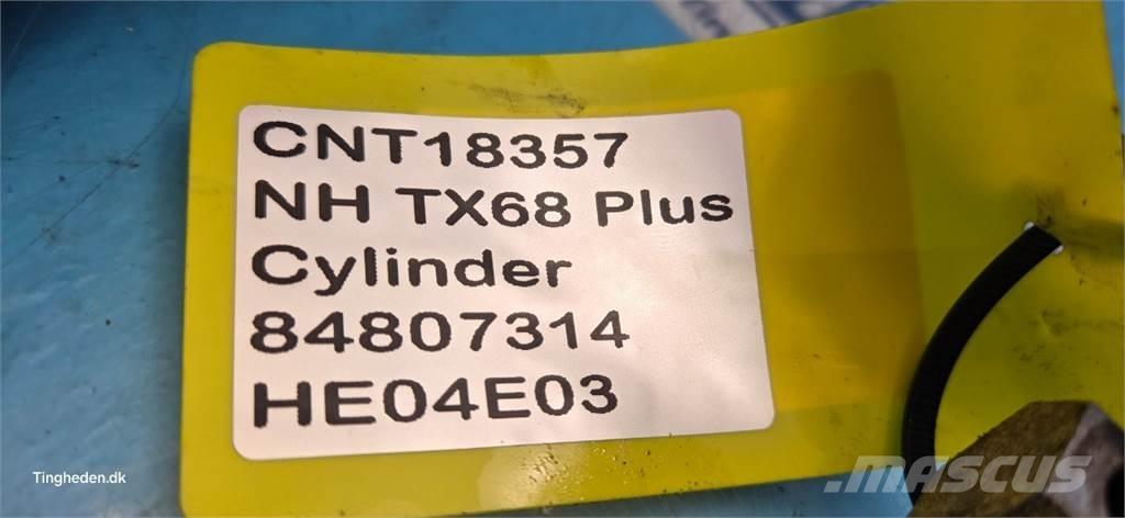 New Holland TX68 Hydraulika