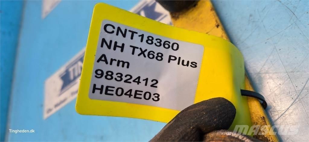 New Holland TX68 Sypače písku a soli