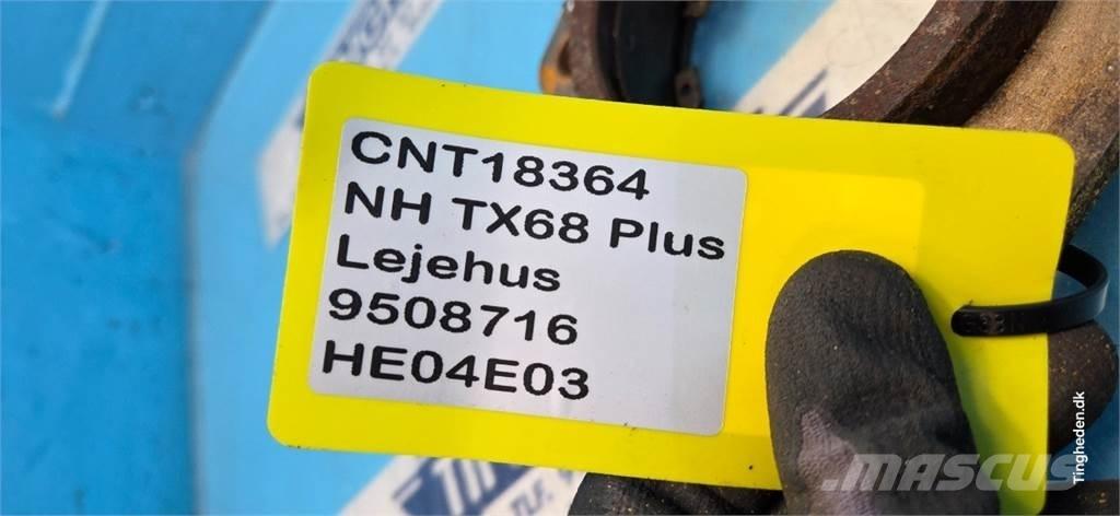 New Holland TX68 Sypače písku a soli
