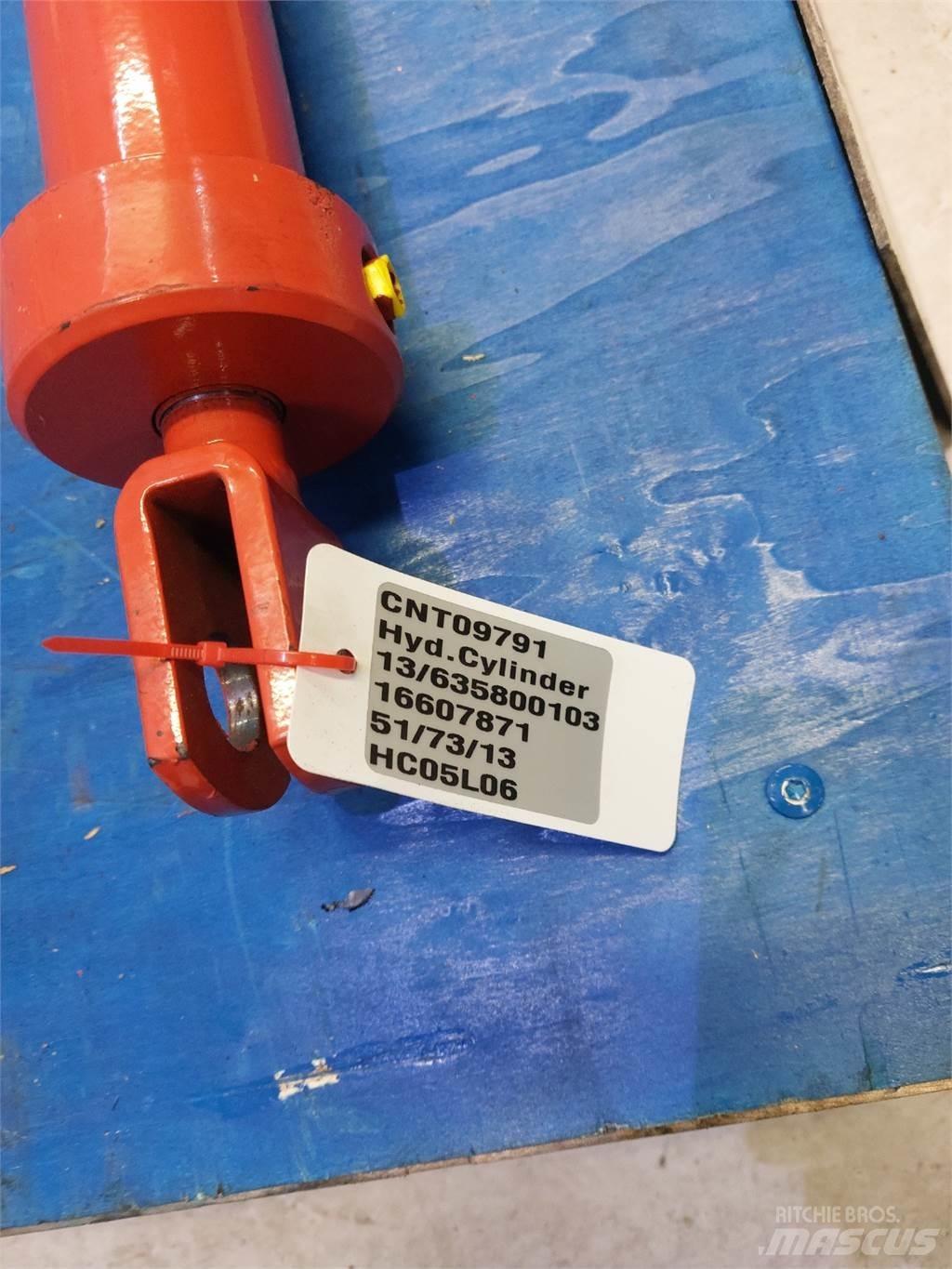 Taarup Cylinder Obraceče a shrabovače sena