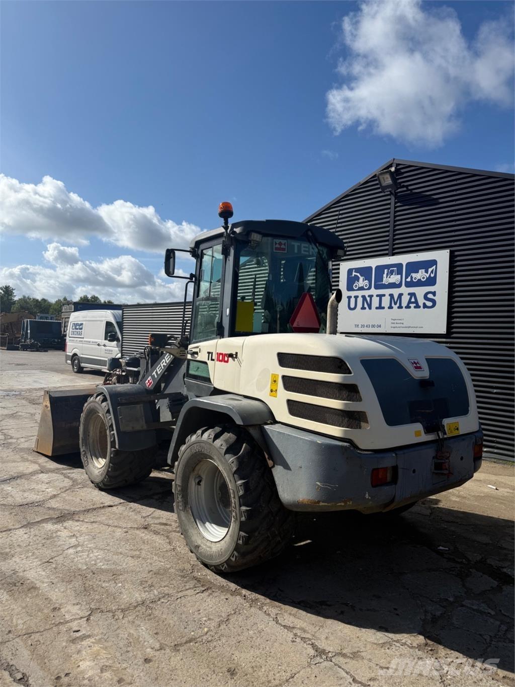 Terex TL100 Kolové nakladače