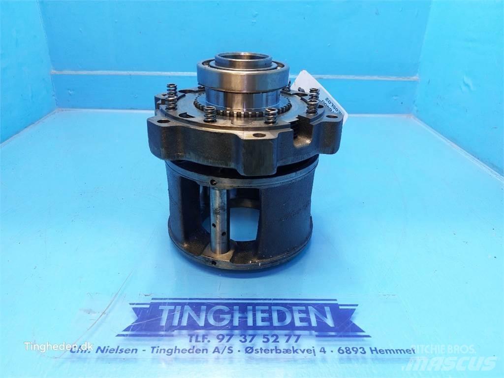 Valmet 8050 Převodovka