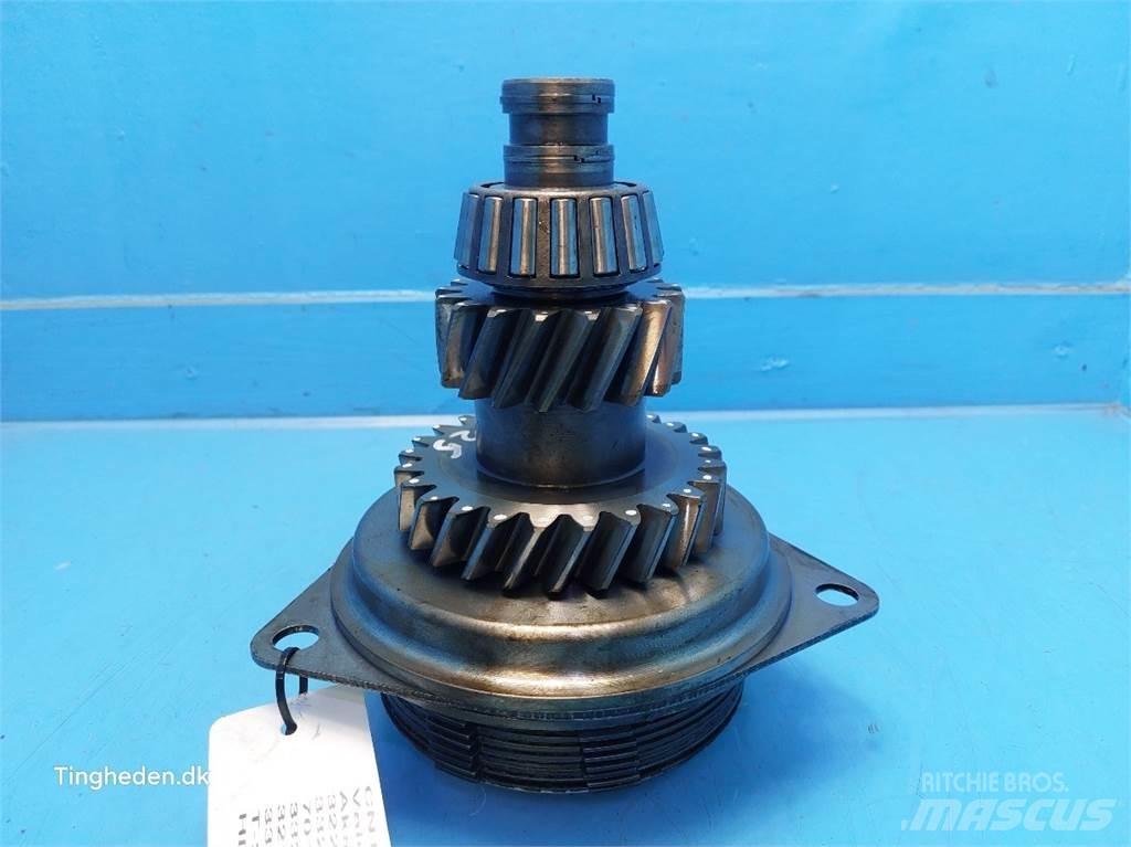 Valmet 8050 Převodovka