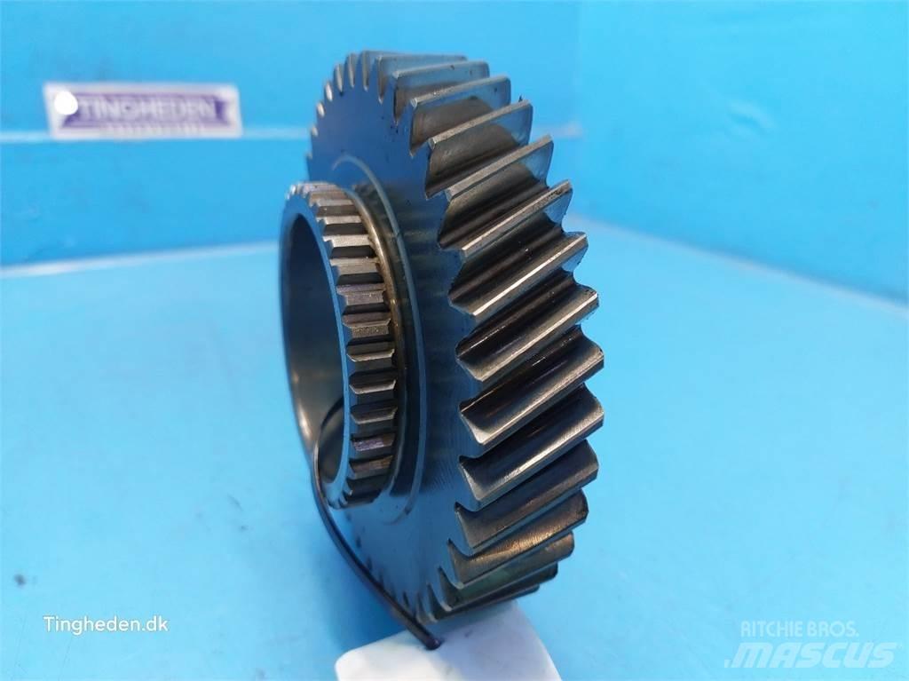 Valmet 8050 Převodovka