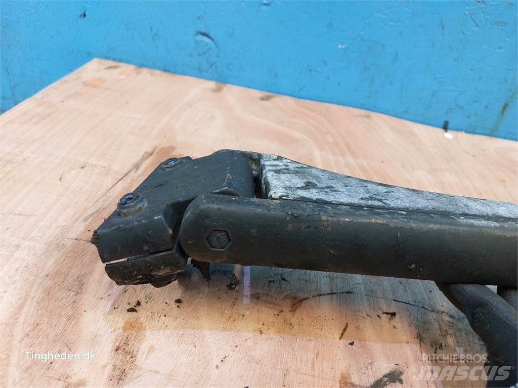 Valmet 8050 Kabiny a interiér