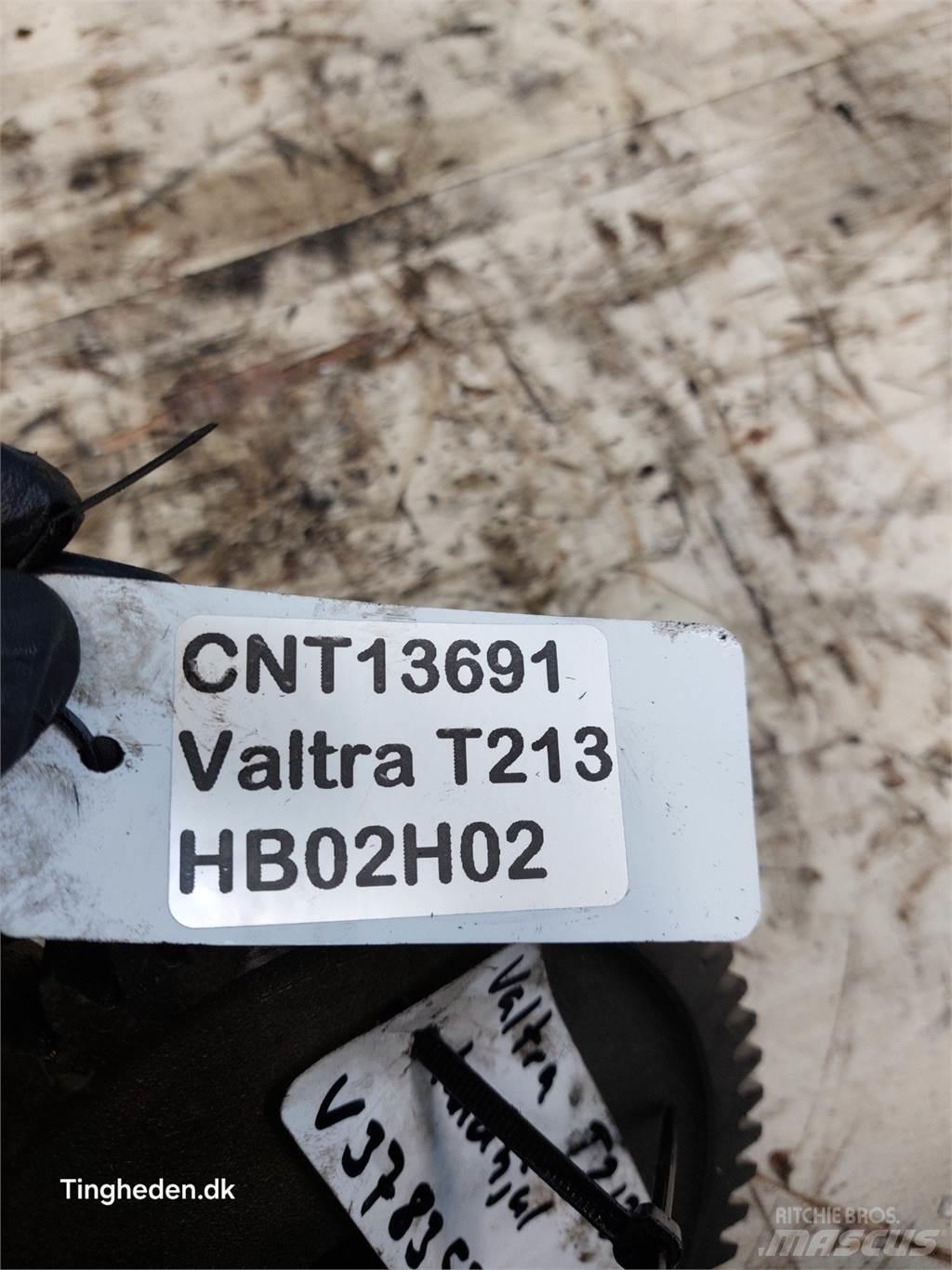 Valtra T213 Převodovka