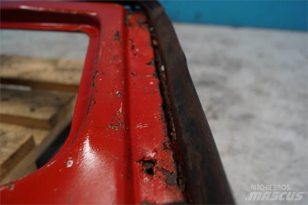 Volvo BM 650 Kabiny a interiér