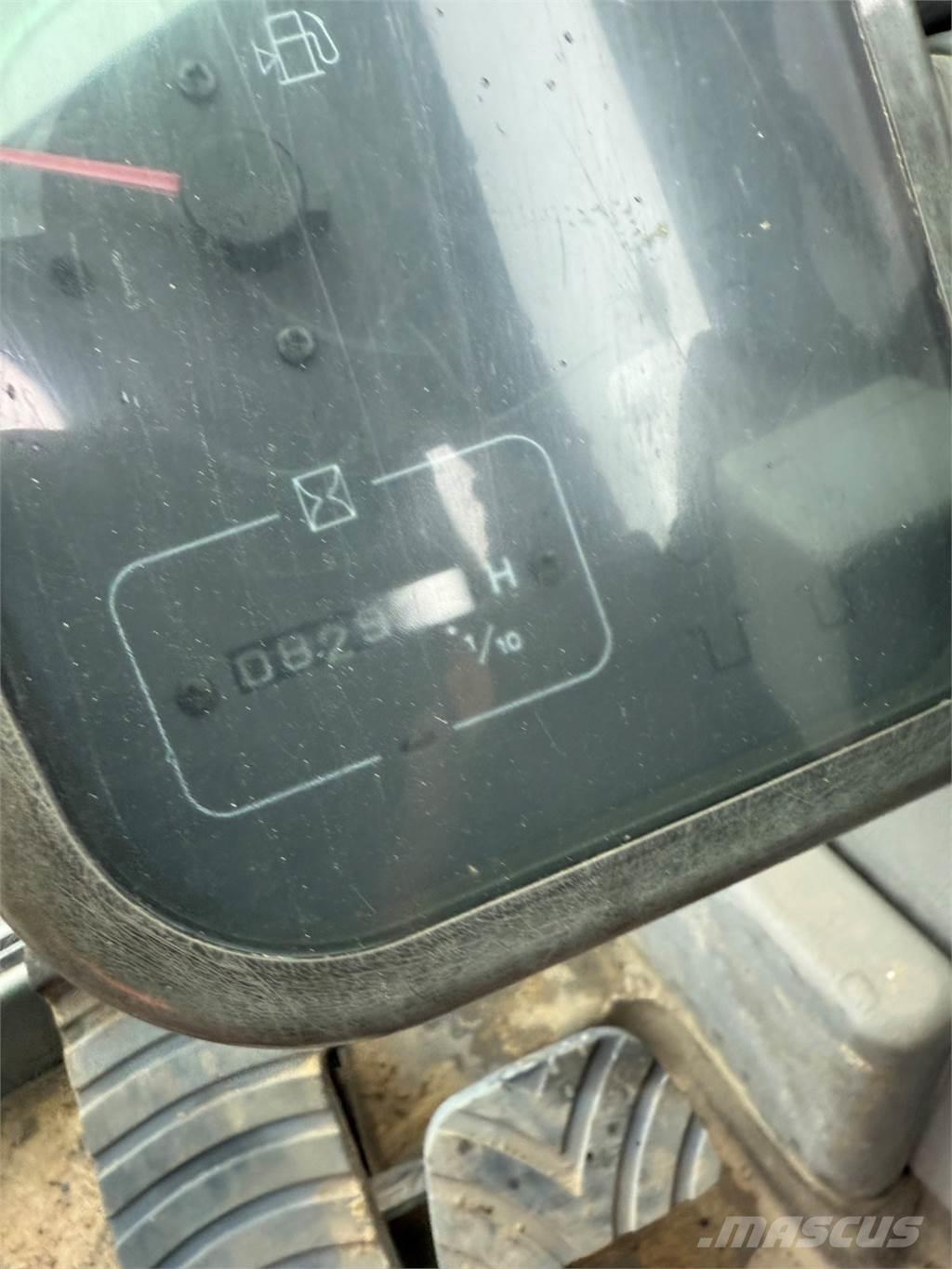 Volvo EC210 Pásová rýpadla