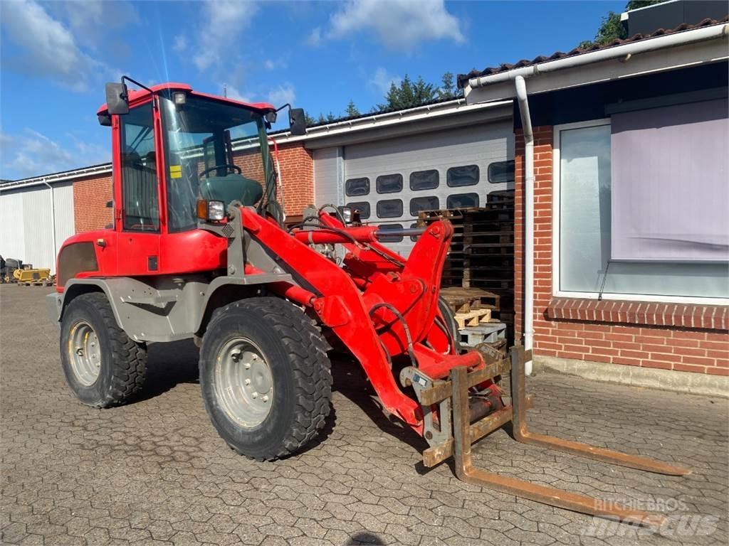 Volvo L30G Kolové nakladače