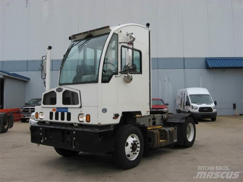 Autocar ACTT42 Terminálový tahač