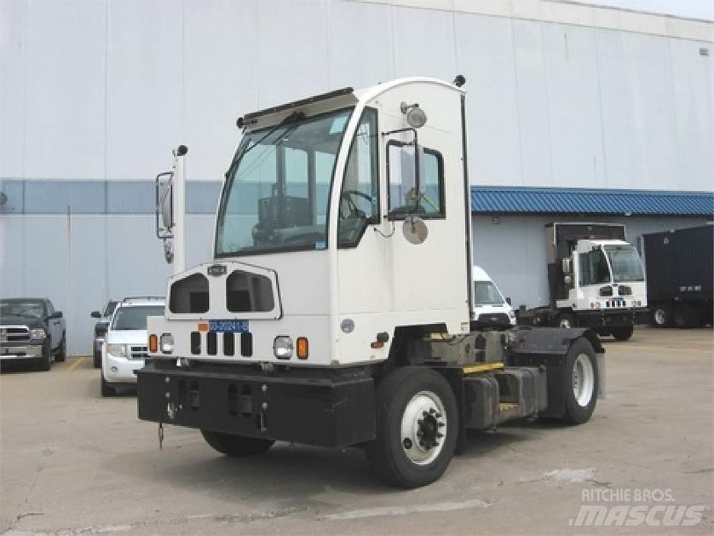 Autocar ACTT42 Terminálový tahač