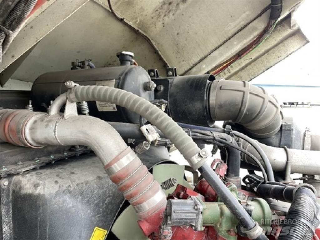 Autocar ACTT42 Terminálový tahač