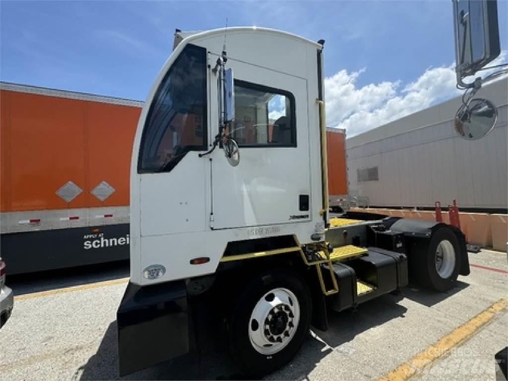 Autocar ACTT42 Terminálový tahač