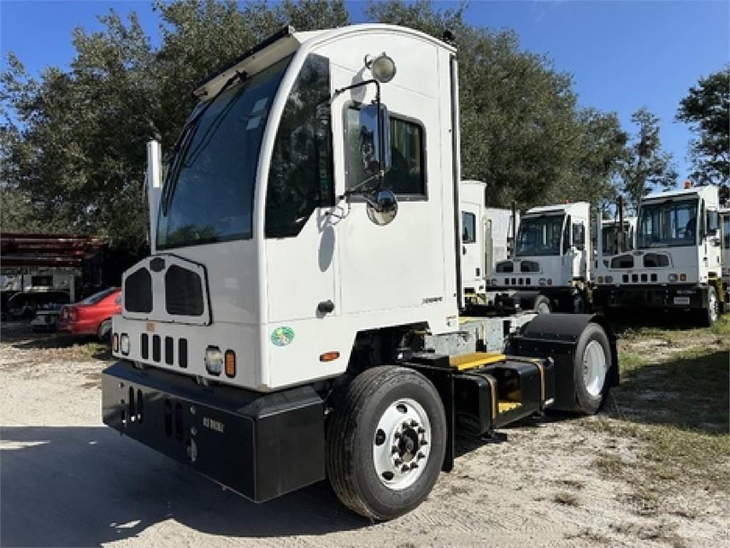 Autocar ACTT42 Terminálový tahač