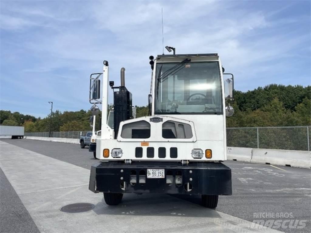 Autocar ACTT64 Terminálový tahač